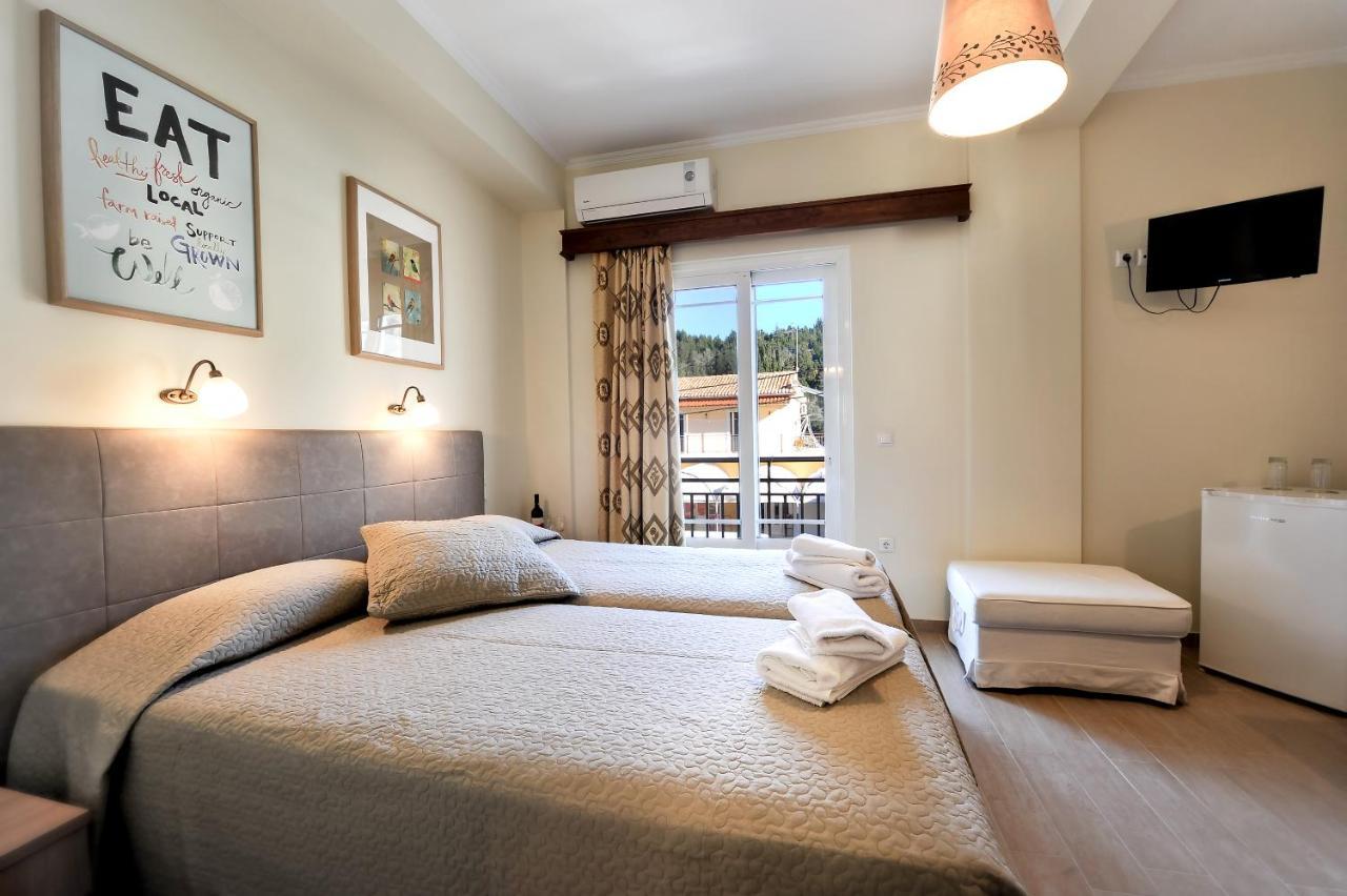Ilios Hotel Lakka  Bagian luar foto