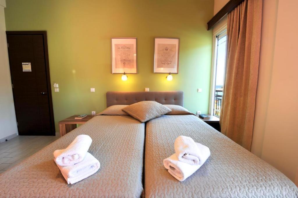 Ilios Hotel Lakka  Bagian luar foto