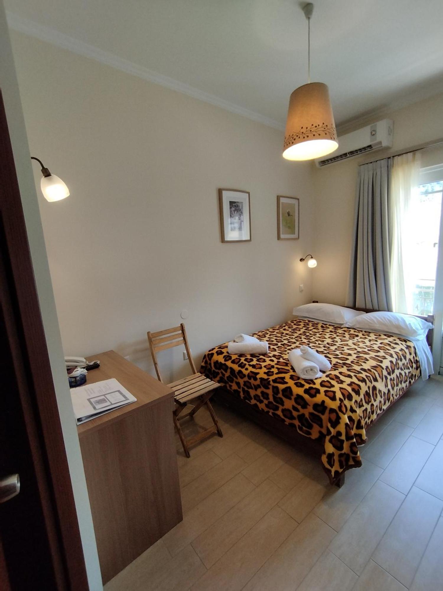 Ilios Hotel Lakka  Bagian luar foto