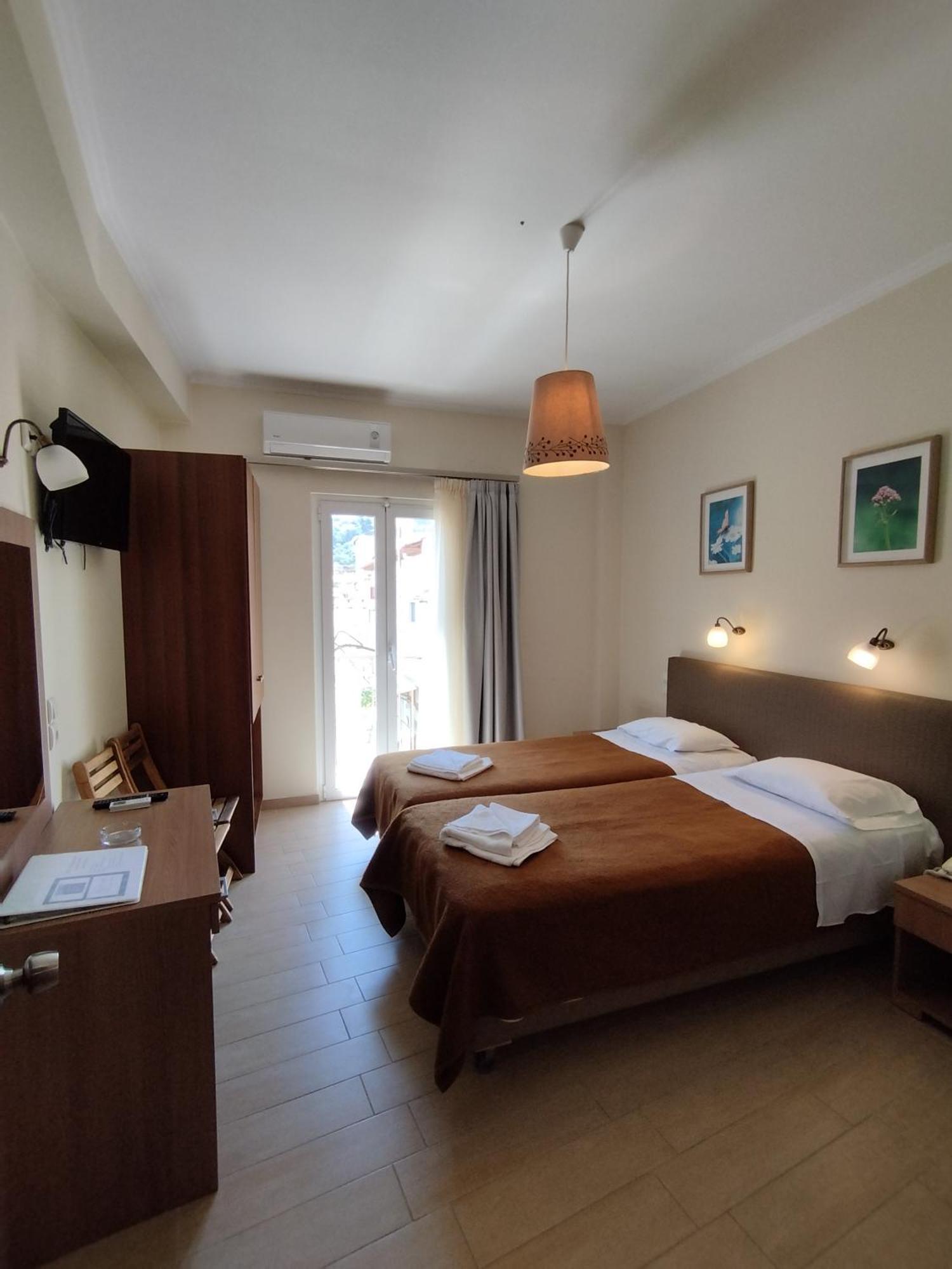 Ilios Hotel Lakka  Bagian luar foto